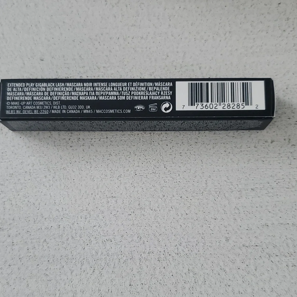 MAC EXTENDED PLAY GIGABLACK LASH MASCARA